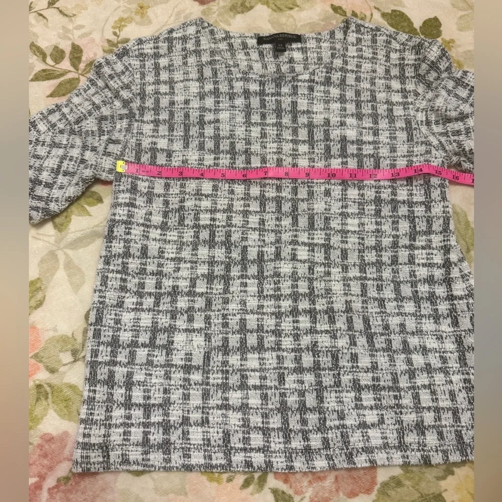 Banana Republic Plaid Textured Tweed Knit Puff Sleeve Short Sleeve Top Blouse